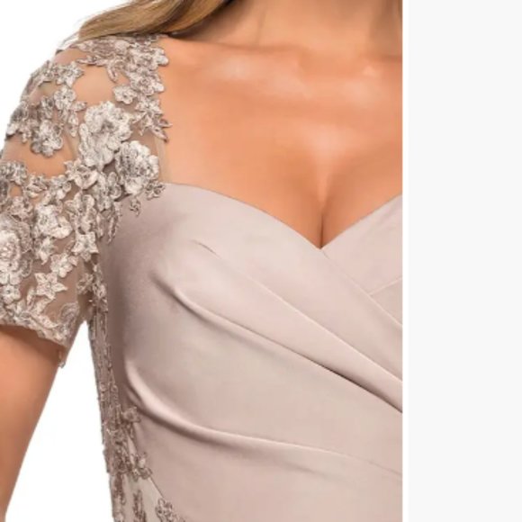 LA FEMME LACE BACK & SATIN FROST ROSE TRUMPET GOWN sz 4 - Picture 2 of 5